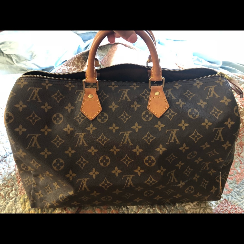 Louis Vuitton Speedy 40